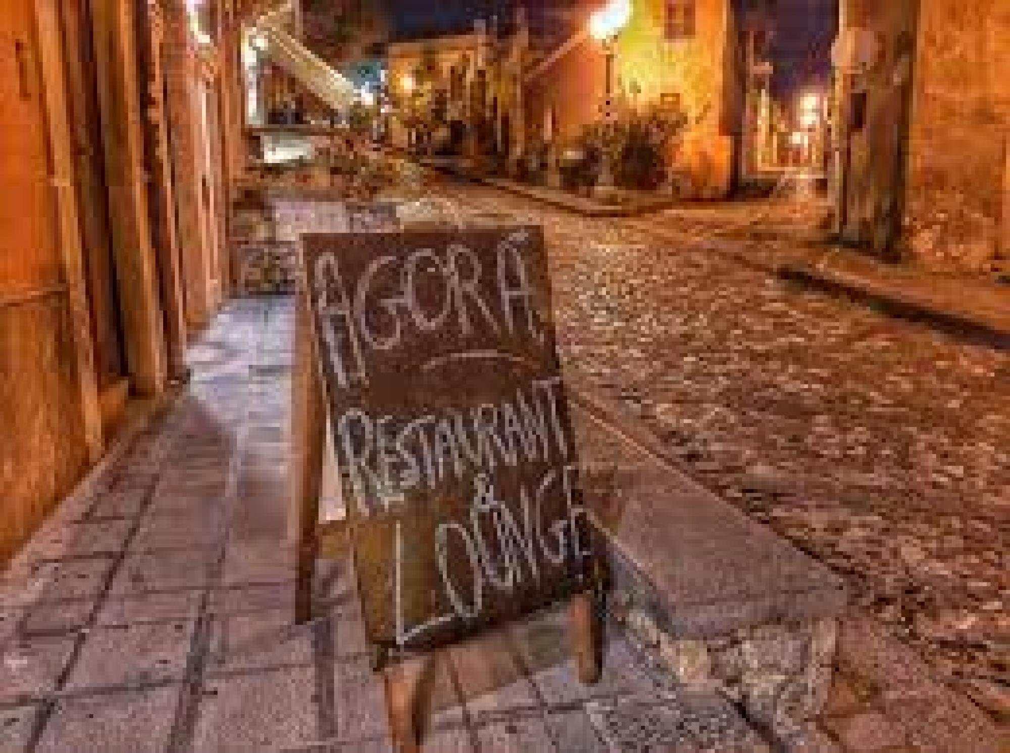 Activity picture: Il castello e il suo borgo